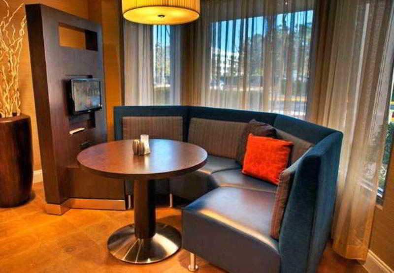 คอร์ตยาร์ด เมมฟิส อีสท์/บิล มอร์ริส พาร์คเวย์ Hotel ร้านอาหาร รูปภาพ