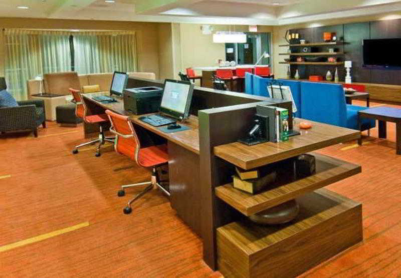 คอร์ตยาร์ด เมมฟิส อีสท์/บิล มอร์ริส พาร์คเวย์ Hotel ภายนอก รูปภาพ