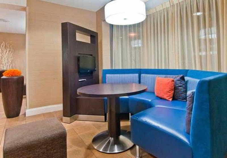 คอร์ตยาร์ด เมมฟิส อีสท์/บิล มอร์ริส พาร์คเวย์ Hotel ภายนอก รูปภาพ